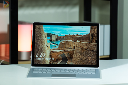 Máy tính Microsoft Surface Laptop